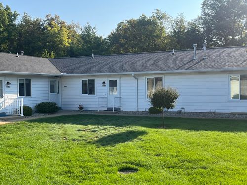 4643 Weston Ave, Kalamazoo, MI, 49006-1386 | Card Image