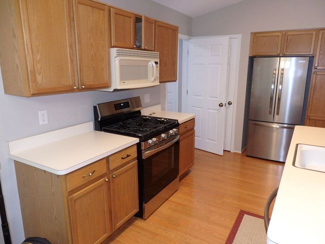 UNIT-2 - 140 Pine Tree Ridge Dr, Condo with 2 bedrooms, 3 bathrooms and null parking in Waterford MI | Image 11