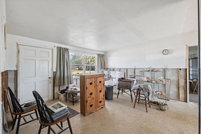 Living Room | Image 19