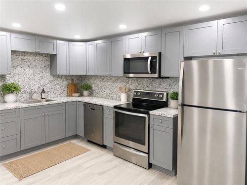 a1n-14830 Naranja Lakes Blvd, Homestead, FL, 33032-8337 | Card Image