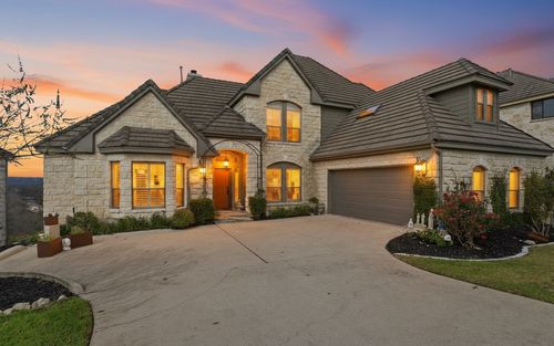 6600 W Courtyard Dr, Austin, TX, 78730-5054 | Card Image