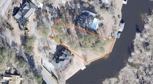 78-709 Cove Hbr, New Bern, NC, 28562-7300 | Card Image