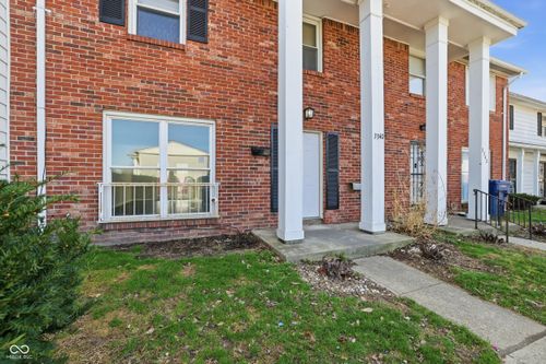 3340 Tara Ln, Indianapolis, IN, 46224-2233 | Card Image