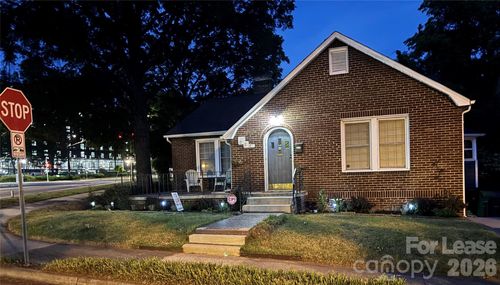 223 Victoria Ave, Charlotte, NC, 28202-1051 | Card Image