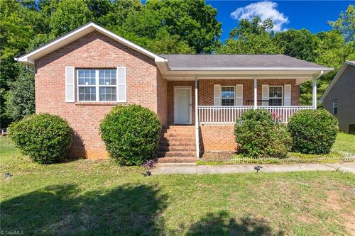 1528 Ambridge Ct, High Point, NC, 27265-3473 | Card Image