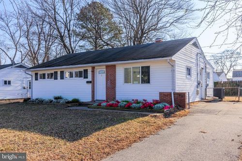 34 Elm Dr, GLEN BURNIE, MD, 21060-7208 | Card Image