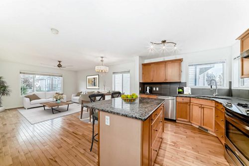 112 Sagewood Grove Sw, Airdrie, AB, T4B3B2 | Card Image