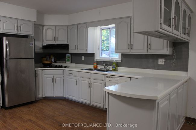 55 Wellington St, House other with 4 bedrooms, 3 bathrooms and 8 parking in Port Burwell ON | Image 4