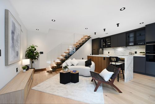 3-91 Hancock Ave, Jersey City, NJ, 07307-2117 | Card Image