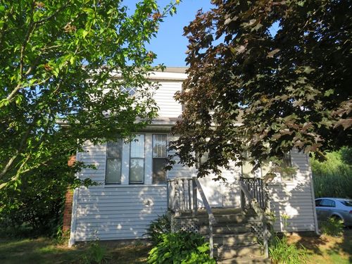 52 Quincy St, Holbrook, MA, 02343-1833 | Card Image