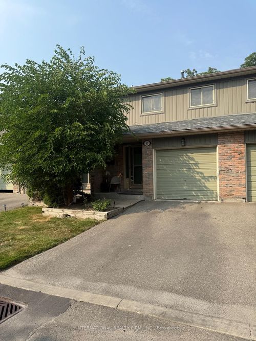 62-60 Hanson Rd, Mississauga, ON, L5B2P6 | Card Image