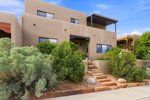 6 Camino Del Centro, Santa Fe, NM, 87507 | Card Image