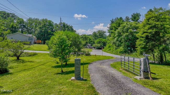 31232 Hollyfield Rd, House other with 3 bedrooms, 3 bathrooms and null parking in Damascus VA | Image 44