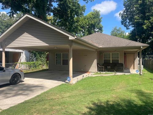 220 School St, Mcgehee, AR, 71654 | Card Image