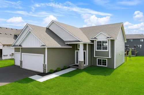5266 177th St W, Lakeville, MN, 55044-5175 | Card Image