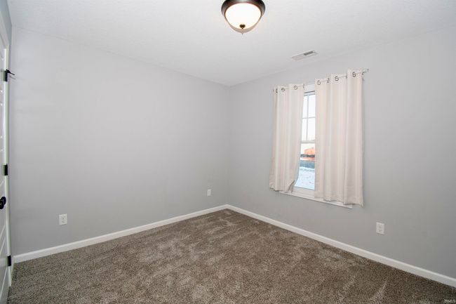 2004 Legacy St, House other with 3 bedrooms, 2 bathrooms and null parking in Garrett IN | Image 21