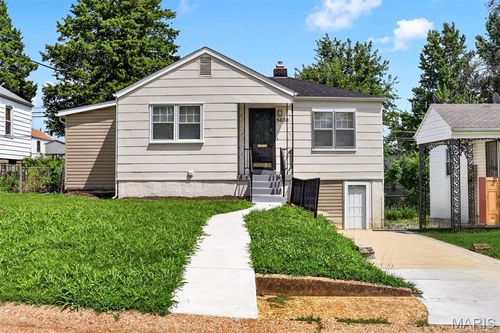 5630 Gatesworth Ave, Saint Louis, MO, 63136-1103 | Card Image