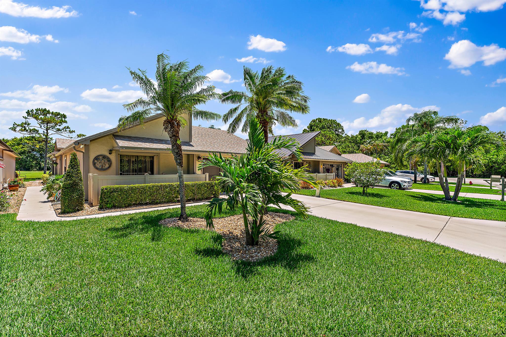 Franklin Pl, Hobe Sound, FL 33455