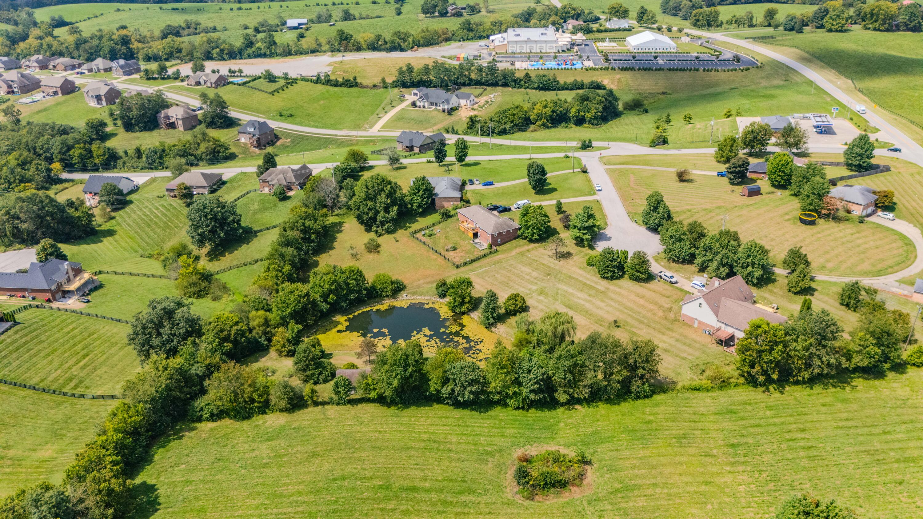 Land in Richmond 4