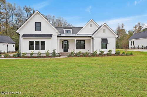 11059 Ashton Rd, Burgaw, NC, 28425-8523 | Card Image