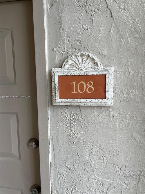 108-8225 Lake Dr, Doral, FL, 33166-7816 | Card Image