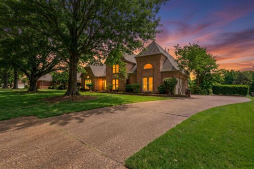2660 Dibrell Trail Dr, Collierville, TN, 38017-8965 | Card Image