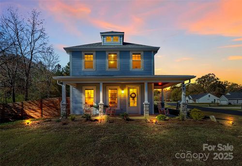 27740 Taylor Ln, Albemarle, NC, 28001-7107 | Card Image