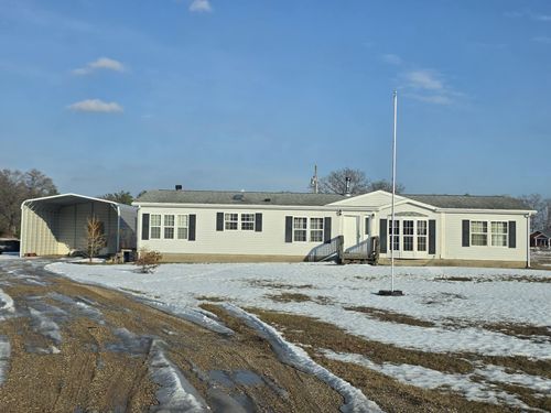 5450 Pear Avenue, Newaygo, MI, 49337 | Card Image