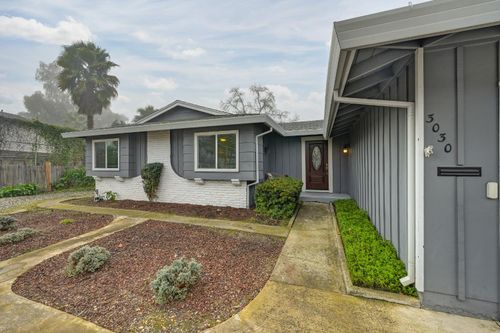 3030 Union St, Rocklin, CA, 95677-1837 | Card Image