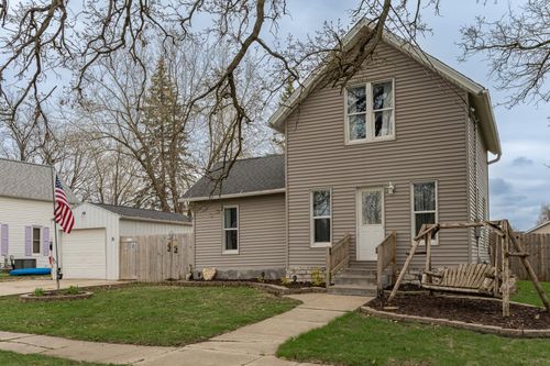 15 2nd St Se, Dodge Center, MN, 55927-9198 | Card Image