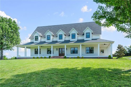 3203 W Quapaw Road, Rogers, AR, 72758 | Card Image