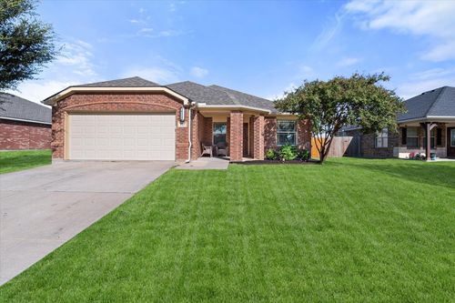 117 Lariat Trl, Waxahachie, TX, 75165-8785 | Card Image