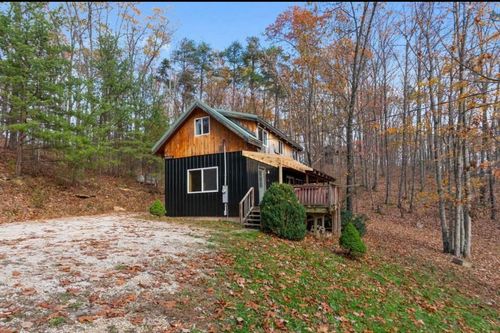 60 Forest View Lane, Stanton, KY, 40380 | Card Image