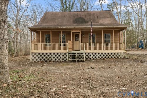 11821 Goldenbrook Dr, Chesterfield, VA, 23832-3631 | Card Image