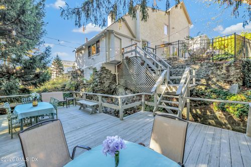 14 Concord St, Greenwich, CT, 06831-4213 | Card Image