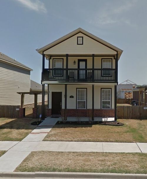 568 N Longfellow Ln, Fayetteville, AR, 72704-7538 | Card Image