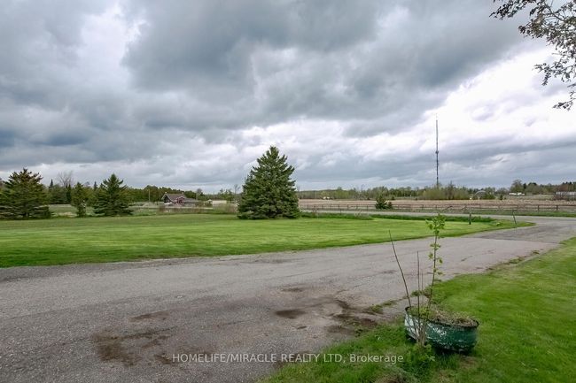 18330 Mountainview Rd, House other with 3 bedrooms, 1 bathrooms and 18 parking in Caledon East ON | Image 33