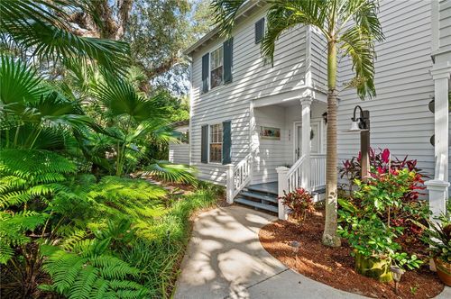 apt-305-1460 Fern Ct, Vero Beach, FL, 32963-3645 | Card Image