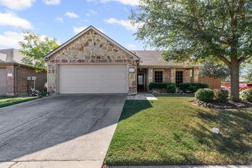 2029 Karsen Ln, Heartland, TX, 75126-3408 | Card Image
