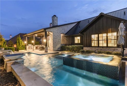 5211 Flint Hills Dr, College Station, TX, 77845-2099 | Card Image