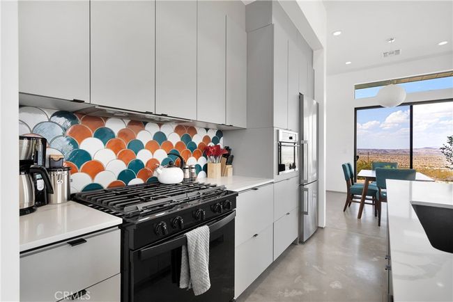 Kitchen | Image 13