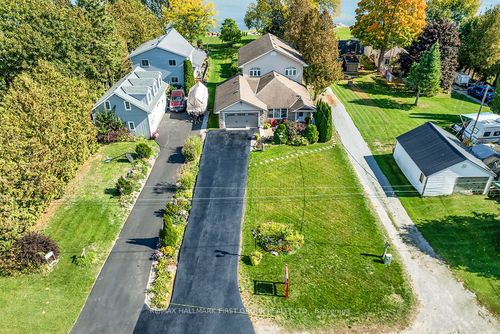 61 Druan Dr, Seagrave, ON, L0C1G0 | Card Image