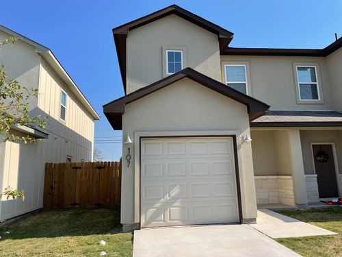 107 Peruna Dr, Marble Falls, TX, 78654-2146 | Card Image