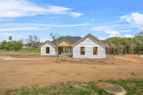 2318 Progress Dr, Brenham, TX, 77833-5530 | Card Image