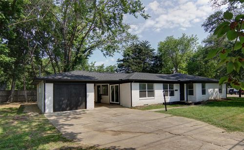 619 9th St, Terrell, TX, 75160-1602 | Card Image