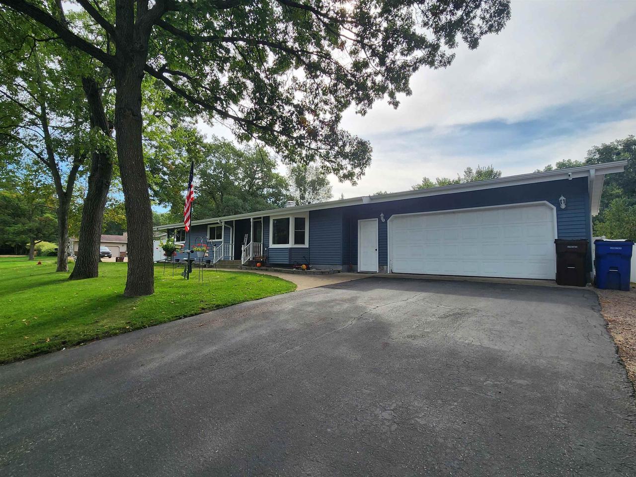 Liberty St, Adams, WI 53910