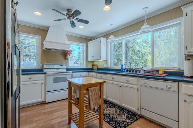 Kitchen 3 | Image 16