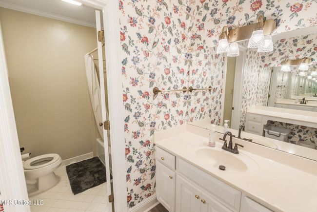 2594BrynMawrAve-29 | Image 47