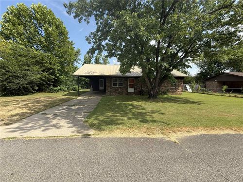 1803 E Harkey St, Paris, AR, 72855-4233 | Card Image