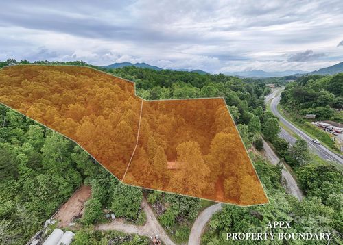 65 Cunningham Rd, Bryson City, NC, 28713-7576 | Card Image